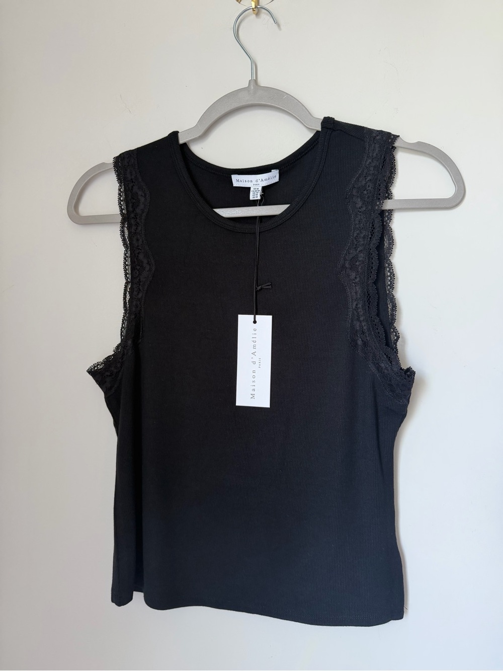Maison d'Amelie Black Lace-Trim Ribbed Tank top